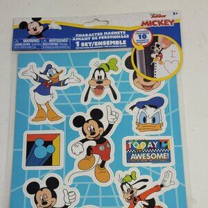 Mickey and Friend 10 pc magnet set